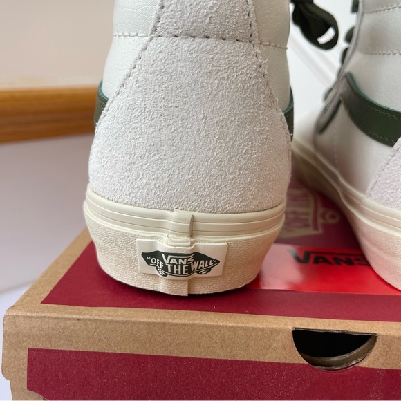 NWT Vans Sk8 Hi Leather Sneakers in Vintage Pop - Marshmallow Turtledove shoes - Picture 8 of 15